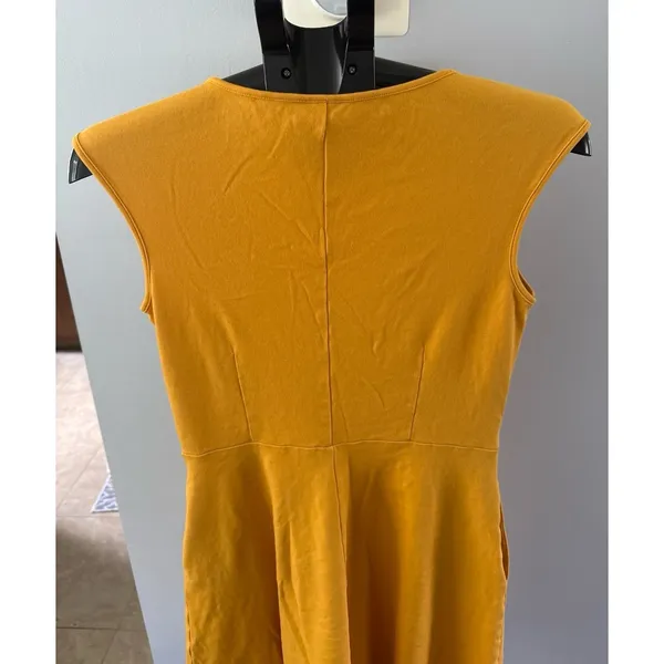 New‎ York & Company Women's Yellow Sleeveless Dress With Pockets Size Small - Image 6