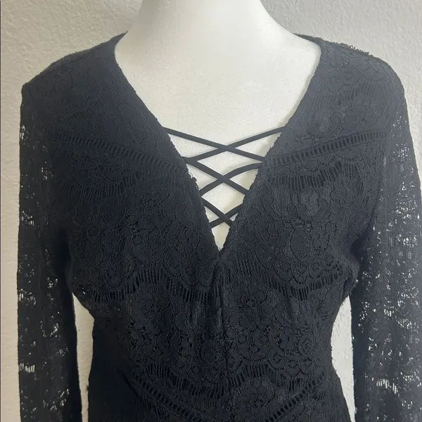 Xhilaration Women Black Lace Long Sleeve Dress Size M LACE - Image 4