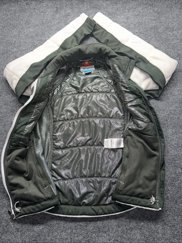 Columbia Off-White and Olive Green Omni-Heat Women's Puffer Fleece Jacket - Image 7