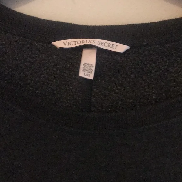 Victoria’s Secret pullover light sweater L - Image 2