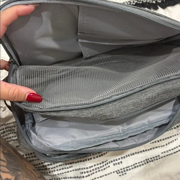 Ulta Beauty Gray Cosmetic Bag - Image 5