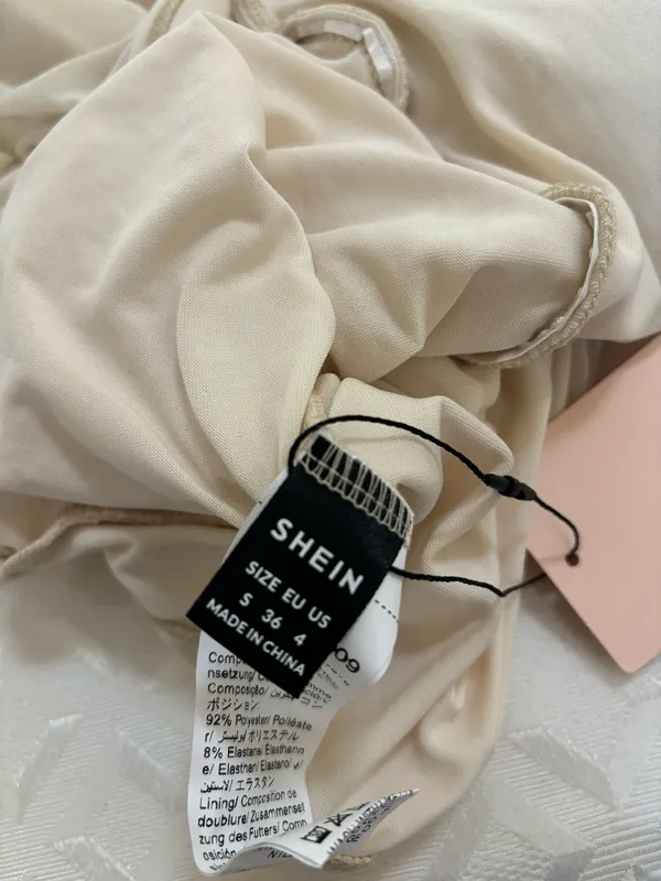 SHEIN Cream Off-Shoulder Ruffle Bodycon Dress - Size Small - Image 4