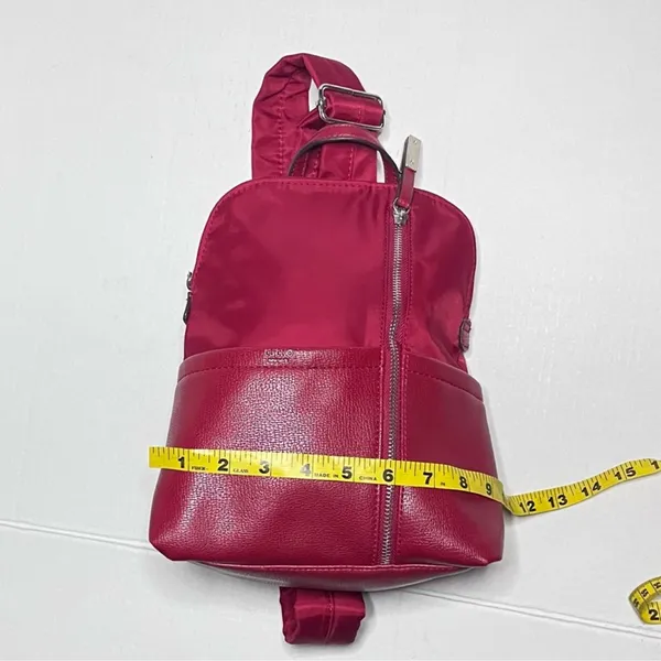 Tutilo‎ New York Vibrant Red Backpack - Image 8