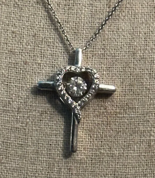 Vintage 925 Silver CZ Heart Cross Pendant Necklace - Image 7