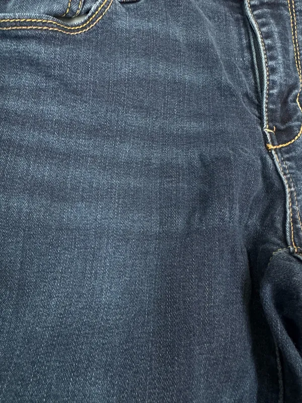 American Eagle Super Stretch Skinny Jeans Size 12 - Image 2