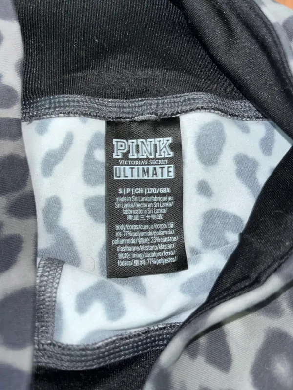 PINK - Victoria's Secret Cheats Print Leggings - Image 2