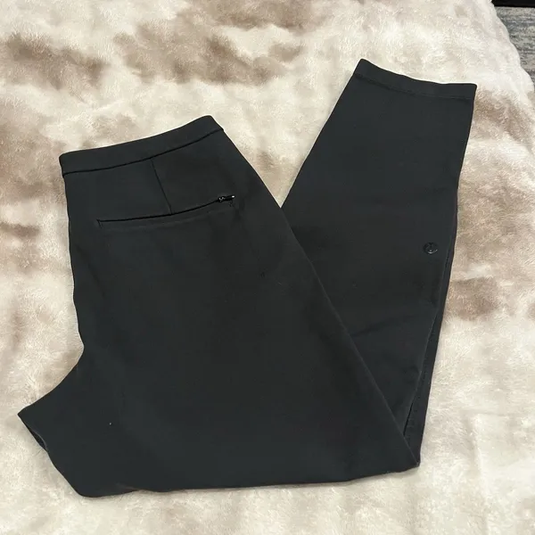 Lululemon Pants Womens 6 Black City Trek Trouser GUC See Pics - Image 2