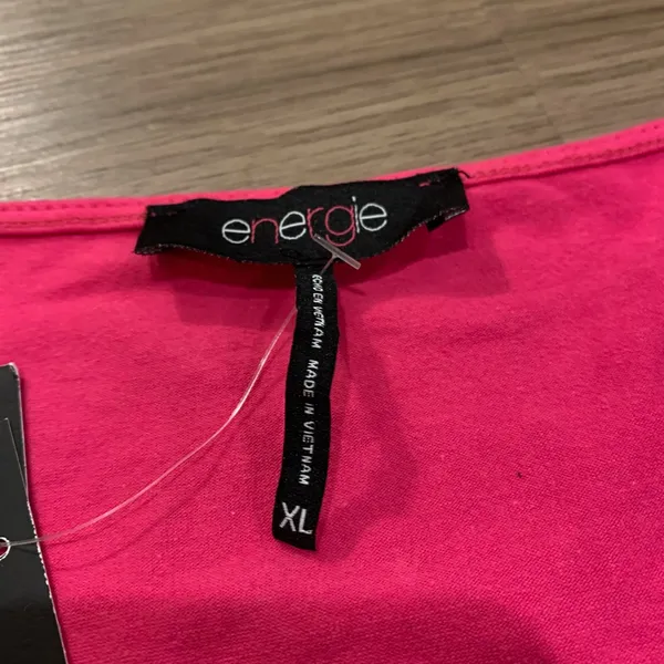 Energie Fuschia Cap Sleeve Wrap Crop Top - Image 4