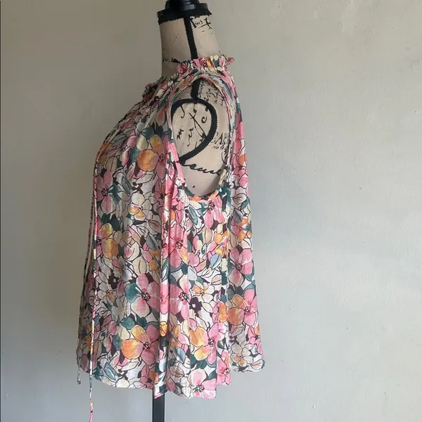 The Korner Floral Sleeveless Ruffle Collar Blouse Size Small NWT - Image 6