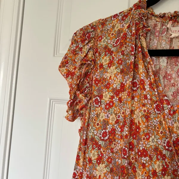 Solitaire Orange Tangerine Floral Eyelet Blouse Size Large - Image 2
