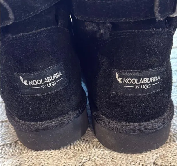 Koolaburra by Ugg Black Ankle Boots with Suede Finish Size 9 - Image 2
