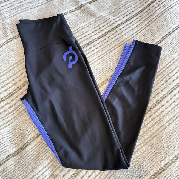 Peloton Black & Purple Ribbed High-Waist Workout Leggings – Size L EUC - Image 3