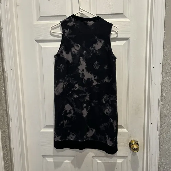 Nike Women Tie Dye Sleeveless Sweatshirt Dress Pouch Pocket Black Gray Small‎ - Image 5
