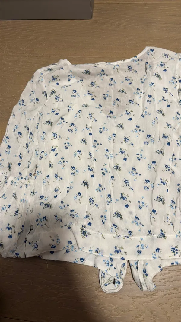 Hollister Top - Image 2