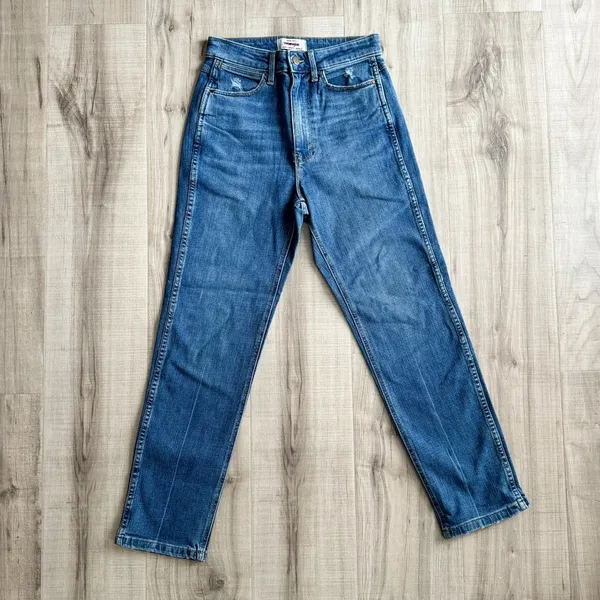NWOT Wrangler High Rise Vintage Taper Mom Jeans Sz 14 Distressed Medium Wash - Image 6