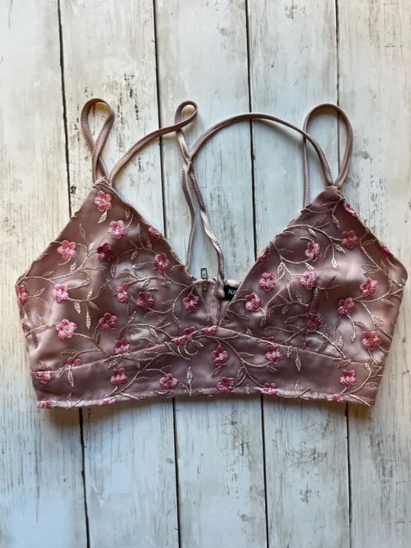 Nasty Gal Embroidered Blush Pink Floral Camisole Bralette Size 4 - Image 2
