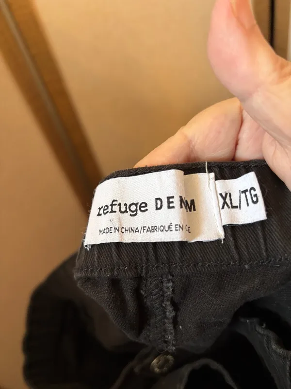 refuge Black Denim Casual Shorts XL - Image 6