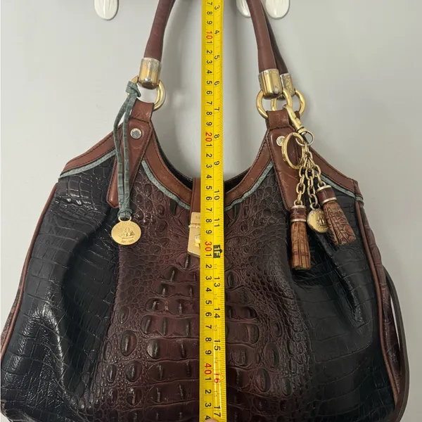 Brahmin Elisa Hobo‎ Sachel Bag Croc Embossed Leather Charm & Tassel - Image 11