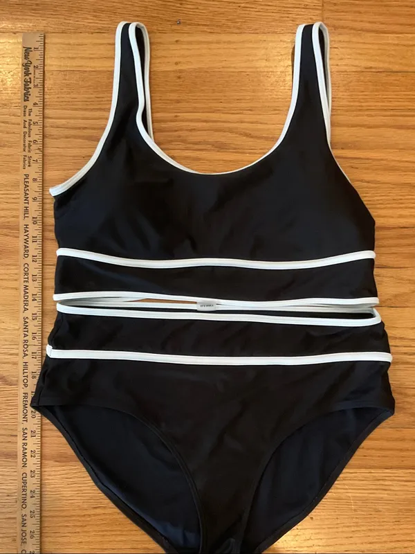 Old Navy Black Bikini Set with White Trim, XL - Image 4