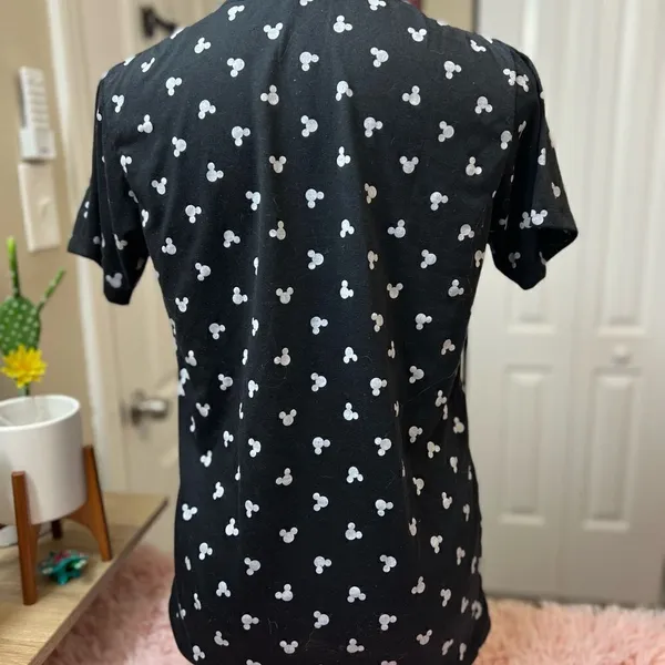 Disney Mickey Mouse Tshirt - Image 4