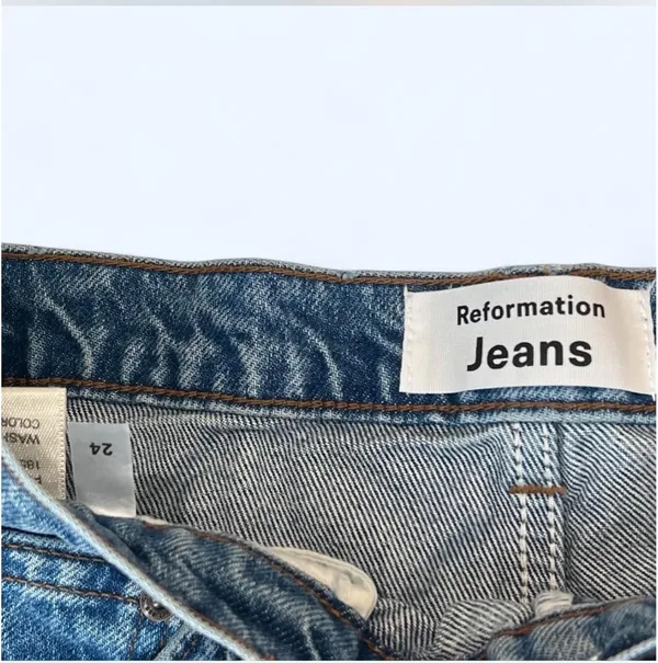 Reformation shorts  - Image 2