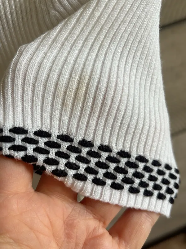 White House Black Market XS Ribbed Knit Contrast Trim Top - Image 6