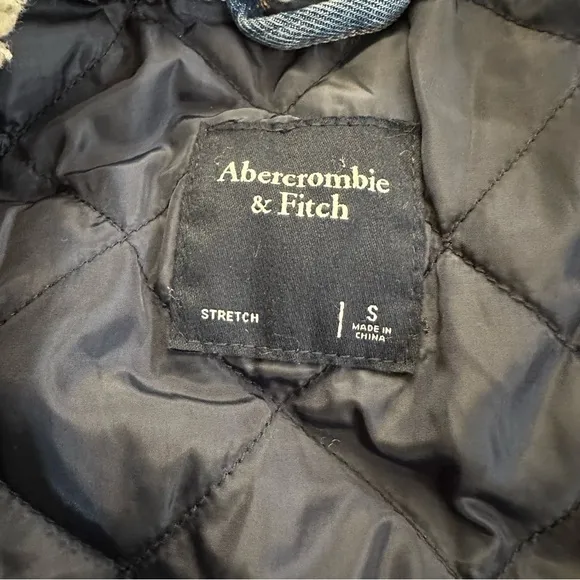 Abercrombie‎ & Fitch Denim Trucker Jacket Sherpa Collar Size Small Blue - Image 9