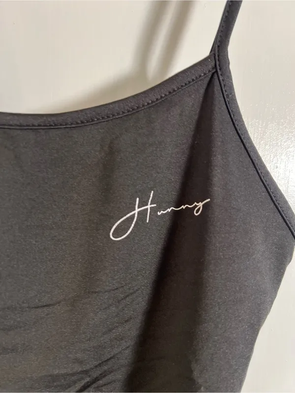 Women’s Size Large Cropped Tank Top Black White‎ Hunny Lettuce Hem Square Neck - Image 6