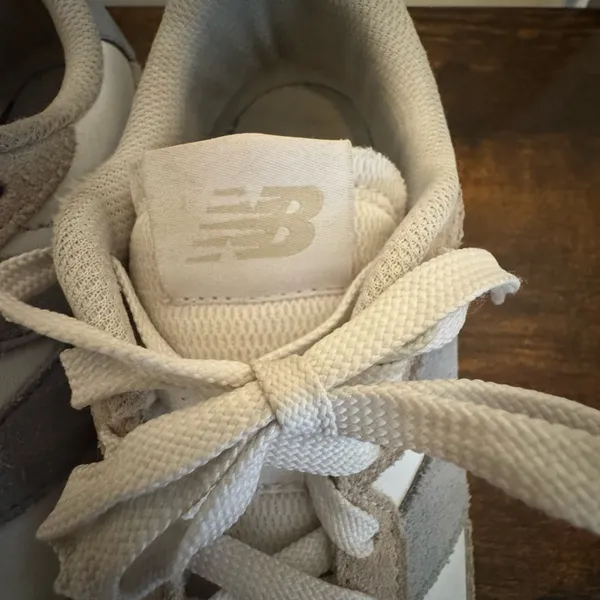 New Balance 237 Cream and Gray sneakers - Image 6