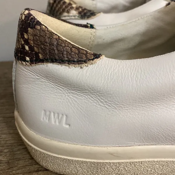 Madewell womenswhite low top leather sneakers size W-9 M-7.5 - Image 5