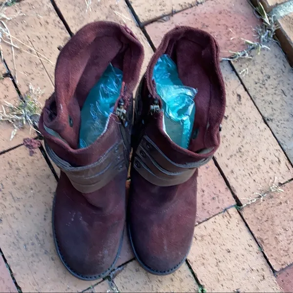 Freebird by Steven Blaze Booties Burgundy Maroon Suede‎ Red Wine Stacked Heel Boot - Image 5
