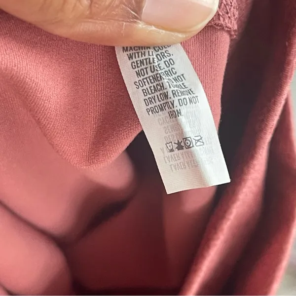 OFFLINE X AERIE | Pink Wax Coated Crossover Leggings Sz M - Image 10