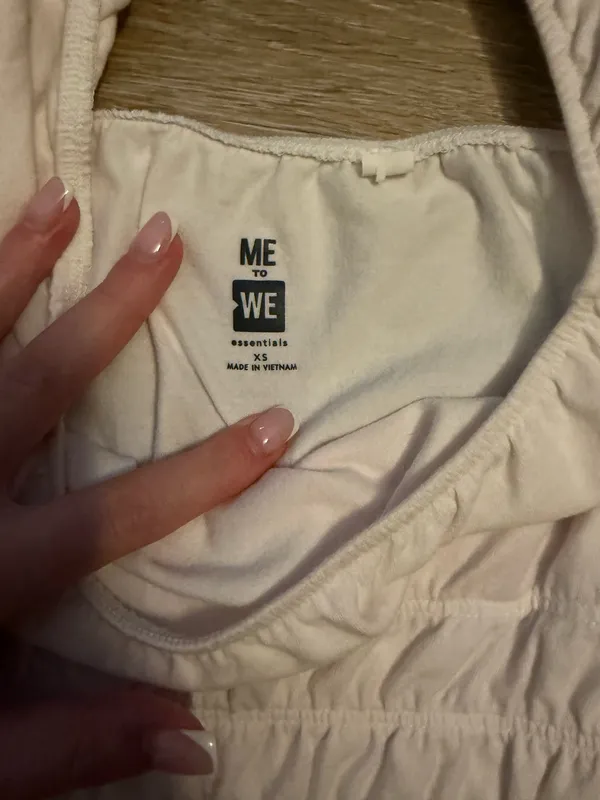 White Crop Top Size XS - Image 2