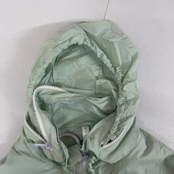 Fabletics mint green lightweight full zip pocket hooded windbreaker jacket XXL‎ - Image 8