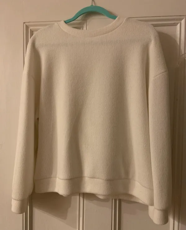 Tobi Off White Sweater - Image 2