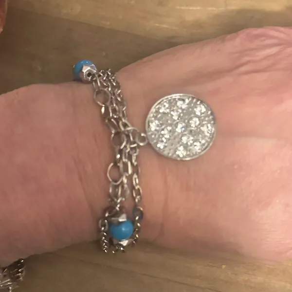 Multi chain turquoise bead and rhinestone sand dollar bracelet - Image 3