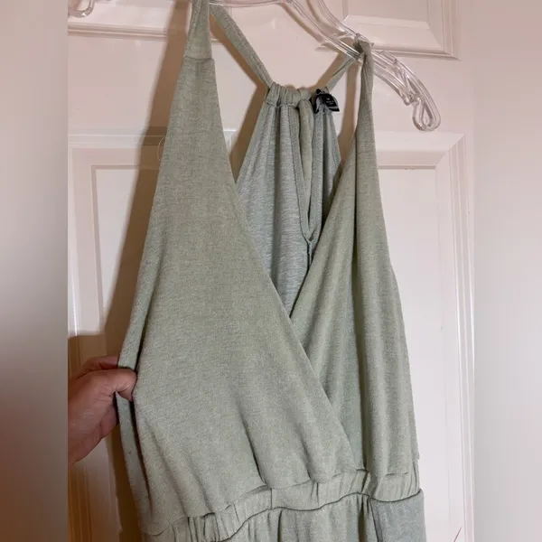 NWT‎ LuLus Sunny Day Perfection Sage Green Tie-Back Maxi Dress, M! - Image 5