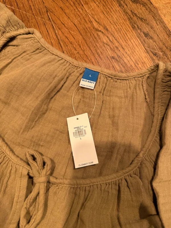 Old Navy - Image 3