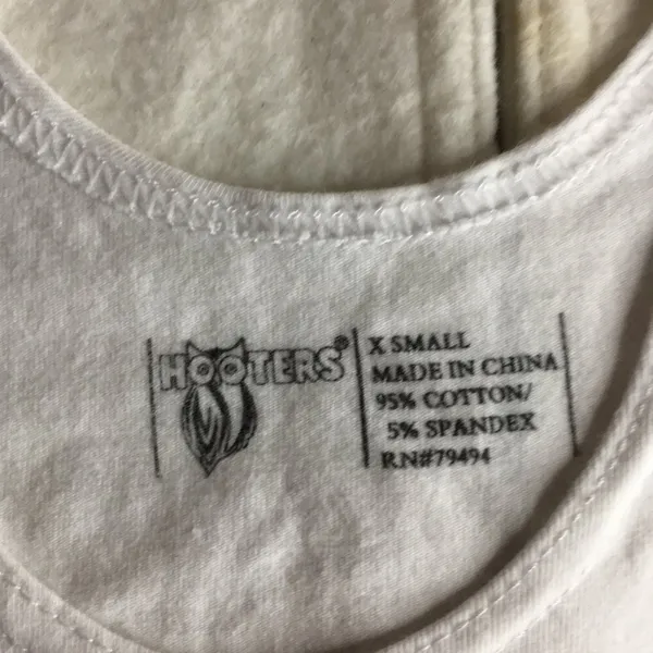 B36 #14 Hooters Girl Worn Tank Top White Size XSmall - Image 2