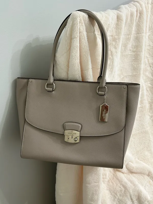 Coach Avery Tote - Image 2