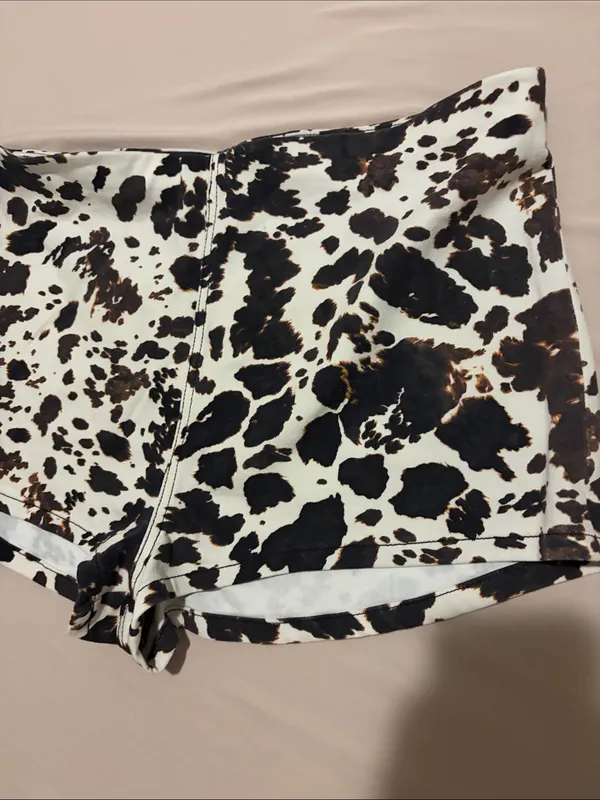 Show Me Your Mumu El Paso Shorts Cow Print Pull On Stretch Denim Shorts XXL - Image 5