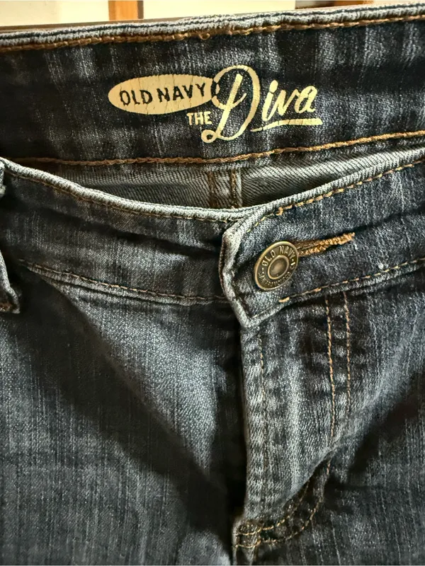 Women old navy the diva blue denim jeans with frayed hem #denim #lowrise - Image 4