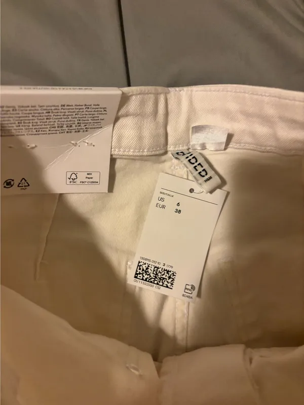 H&M White Jeans High-Waisted - Image 2