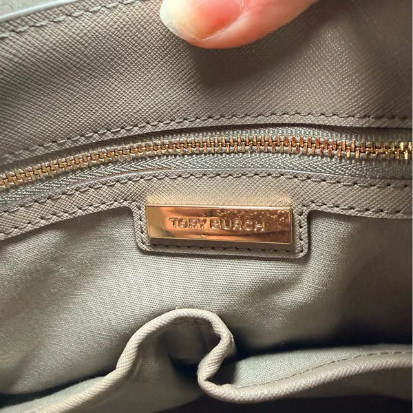 Tory Burch Gray Leather Tote Bag EUC - Image 10
