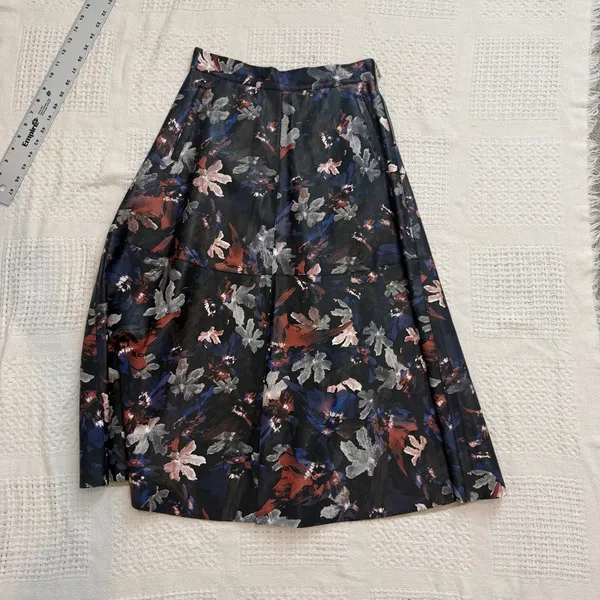 Shelanna juniors large floral faux leather a line midi skirt SK 3525 - Image 8