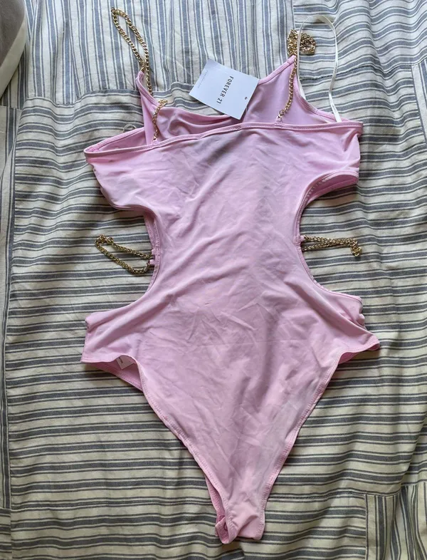 pink gold chain bodysuit - Image 4