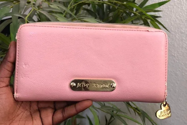 Betsey Johnson Pink Large Bow Glitter Rhinestone Sequin Gold Accents Leather Wallet Clutch Purse - Image 2