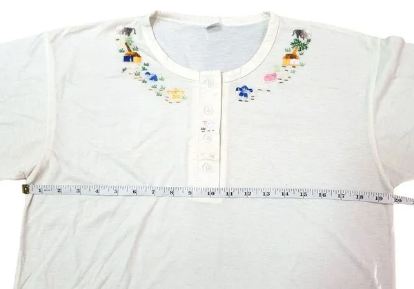 Vintage White Cotton Embroidered Henley Top With tropical Animal embroidery XL - Image 6
