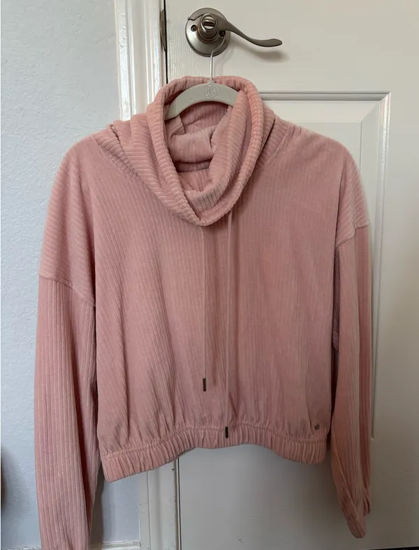 UGG Light Pink Matching Set - S - Image 2