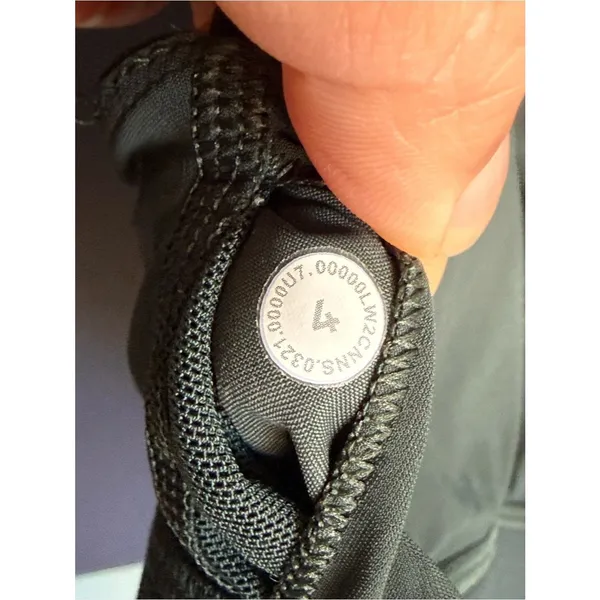 Lululemon Stash It Bra *Medium Support, B/C Cup, Rainforest Green, Size 4, EUC - Image 6